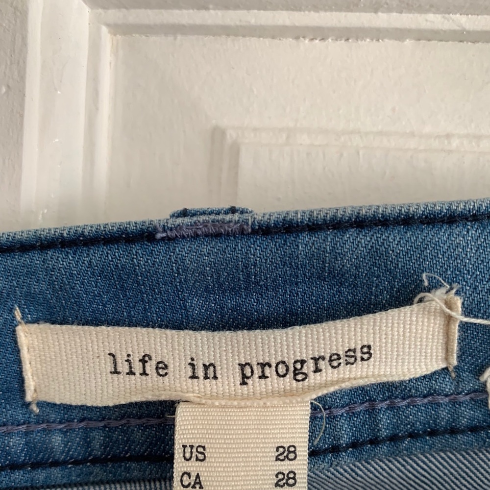 Jeans - Picture 3 of 3